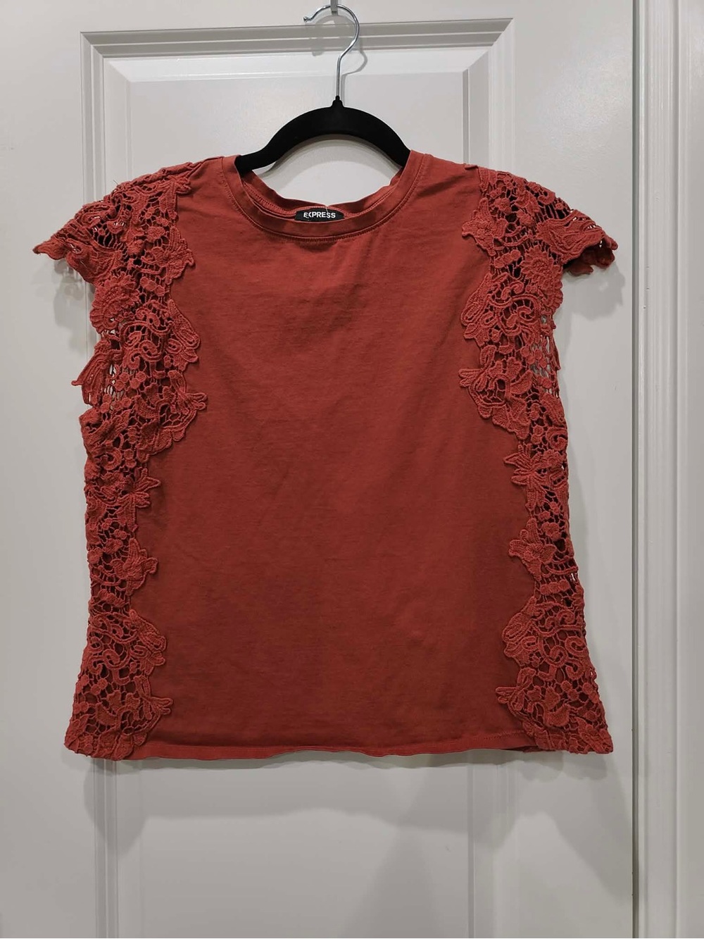 Express Women's Lace-Detail Short Sleeve Top - Rust
